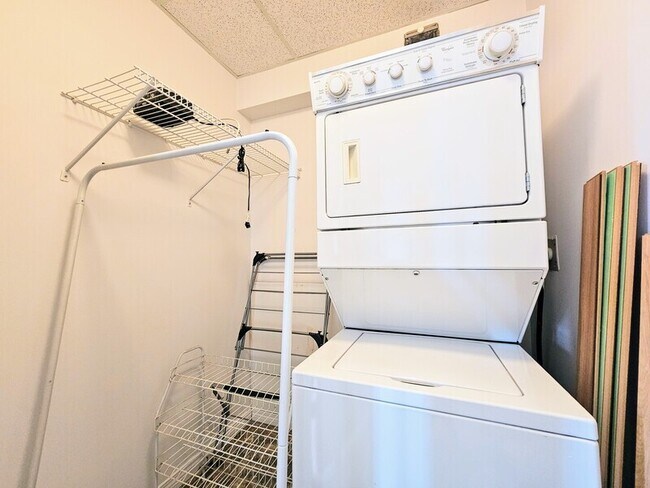 Photo - 4245-4139 139 Ave NW