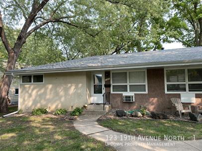 Photo - 123 19th Ave N Unit 1