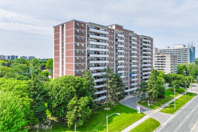 Photo - 3875 Sheppard Avenue East