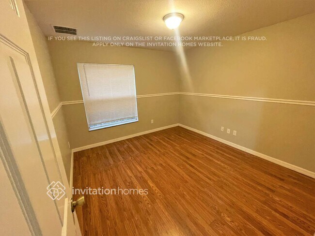 Photo - 1065 Guild St