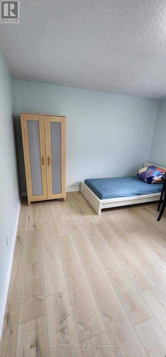 Photo - 45 Pineway Blvd