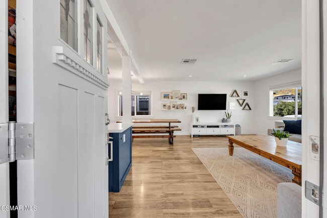 Photo - 30473 Mulholland Hwy