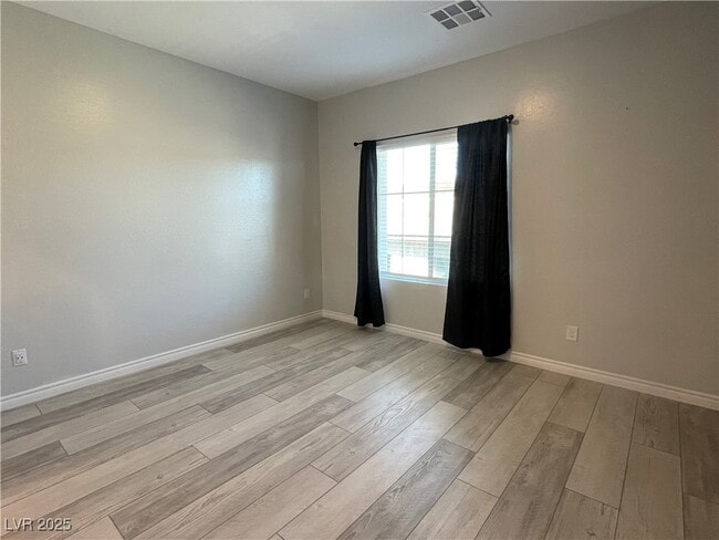 Building Photo - 600 Carriage Hill Dr Rental