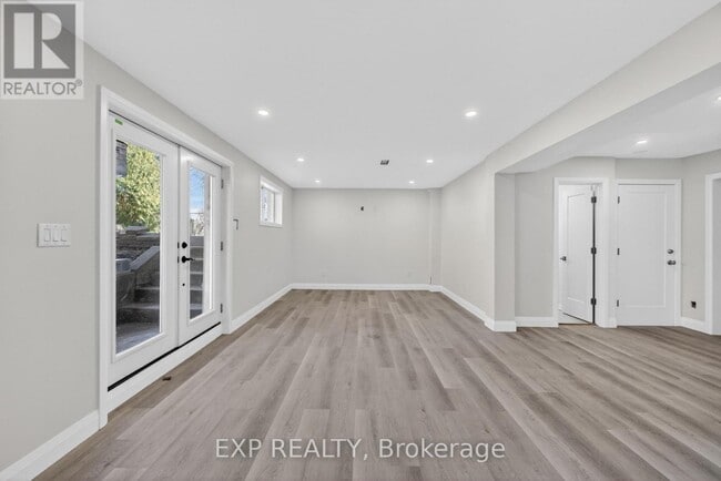 Photo - 2580 Noella Crescent