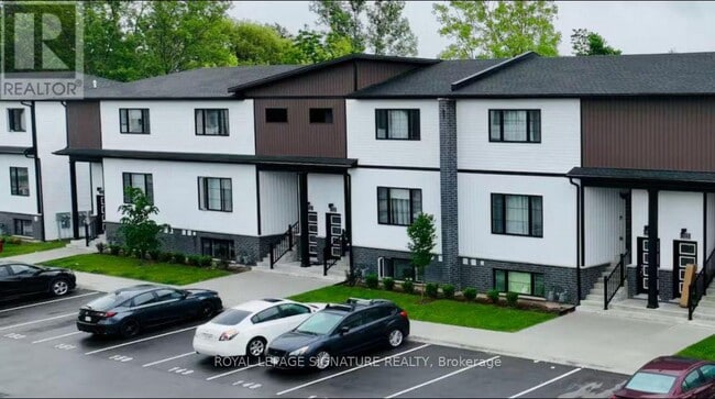722 - 4263 FOURTH AVENUE - 722 - 4263 FOURTH AVENUE