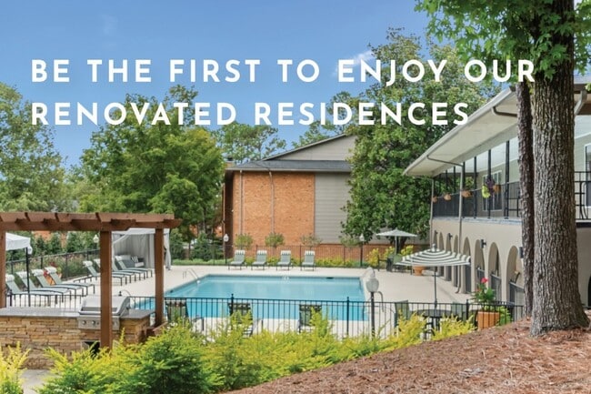 Building Photo - Riverchase Landing Apartments