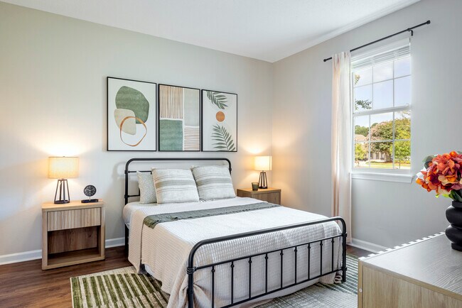 Bedroom.jpg - The Bloom at Windermere