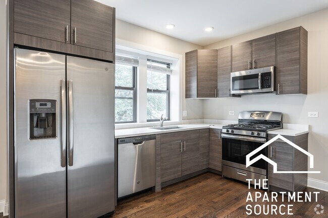 Building Photo - 2238 N Sawyer Ave Unit 2W Rental