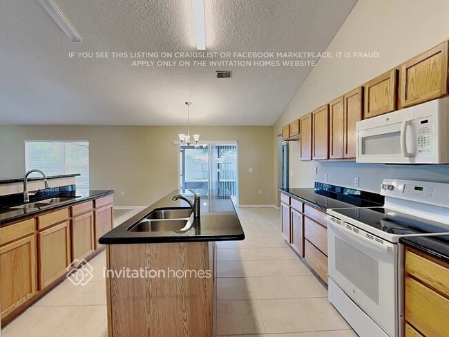 Photo - 1130 St Tropez Ct