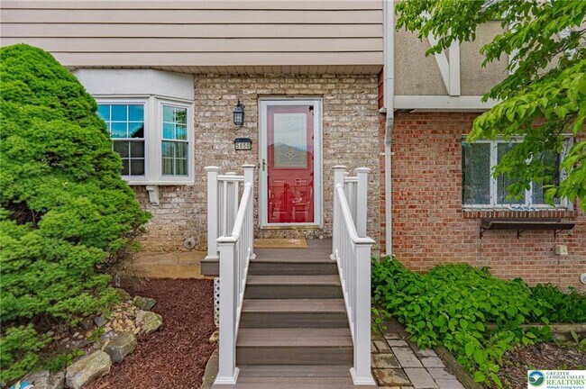 Photo - 5650 Greens Dr