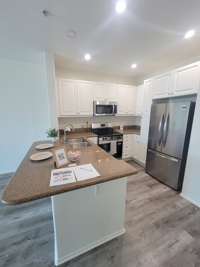 Photo - Glendora Park Place Apartments