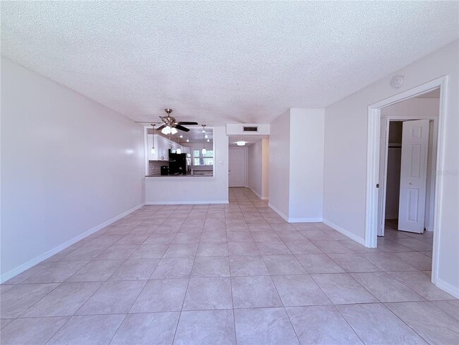 Photo - 6332 Newtown Cir Unit A4