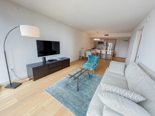 Photo - 1001 Queen St Condo Unit 3009
