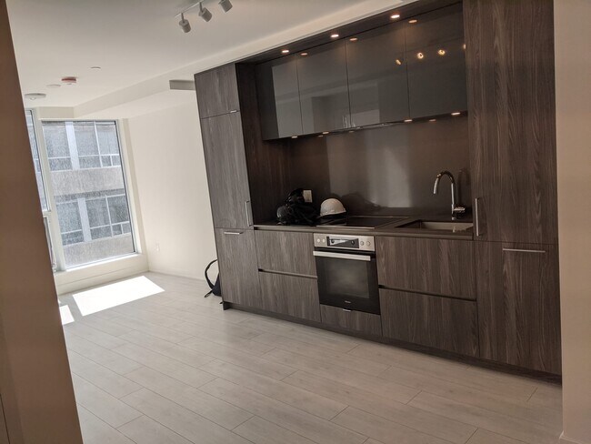 Photo - NEW LISTING AT NOBU Unit 509