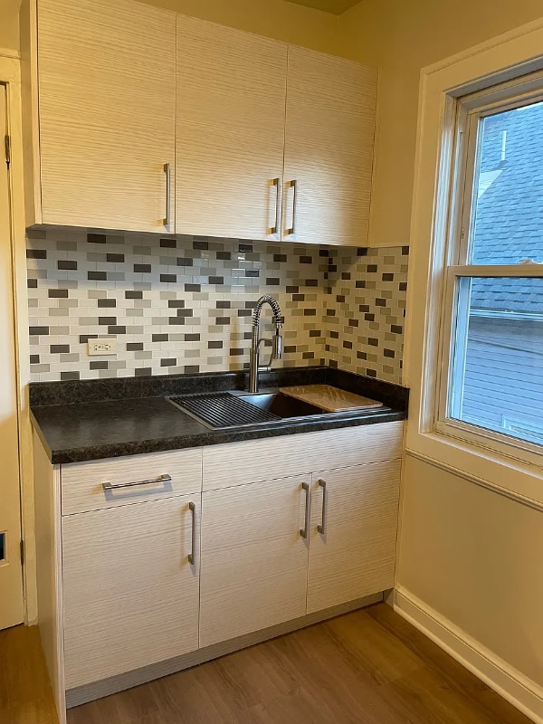 Photo - 1022 N Menard Ave