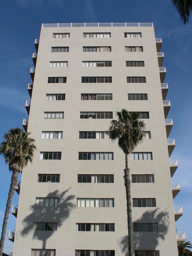 West elevation from Ocean Avenue - Santa Monica Bay Towers