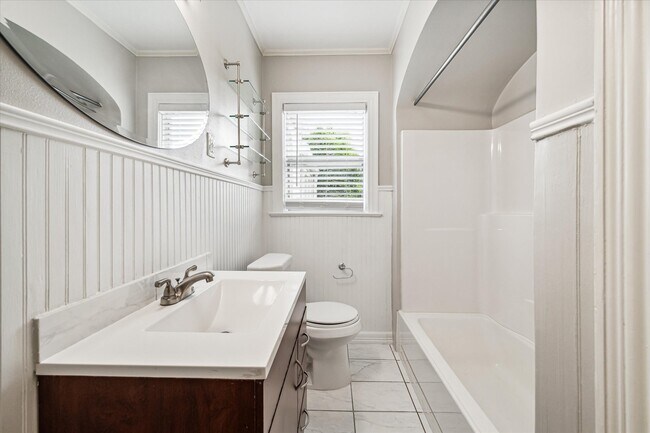 Photo - 2315 Swift Blvd