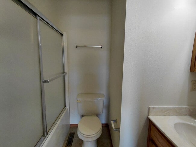 Photo - 20305 Skyview Dr Unit 20305 C Skyview Drive