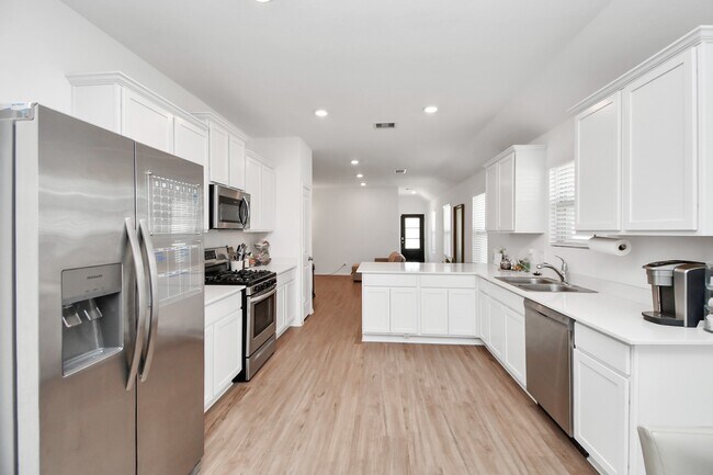 Photo - 18518 Hilltop Climb Dr