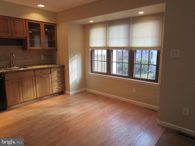 Photo - 32 Crofton Commons