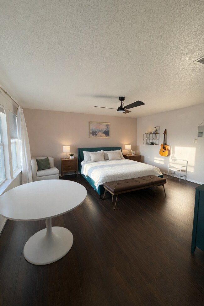 Photo - 630 San Augustine Blvd