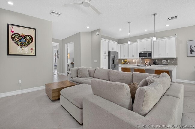 Photo - 13727 Moss Agate Ave