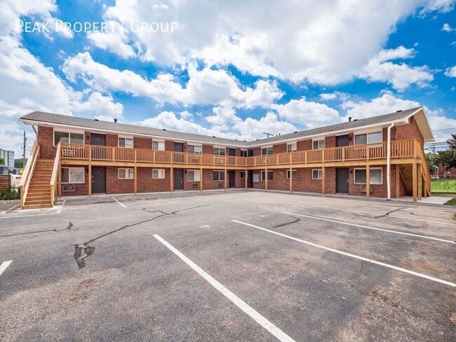 Photo - 593 Riverview Dr Apartment Unit A