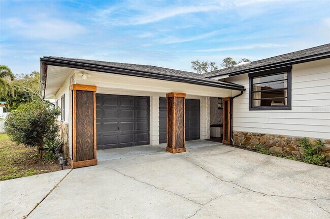 Photo - 12756 Poinsettia Ave