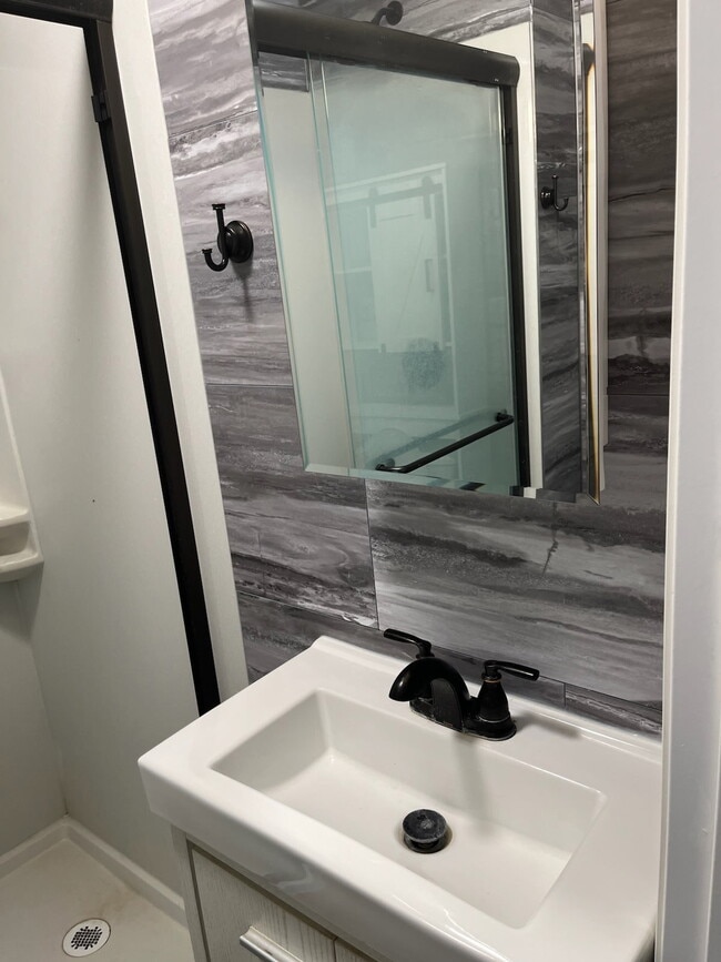 1401 Walnut St Unit 2