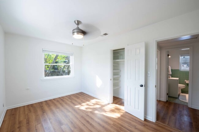 Photo - 1216 10th St N