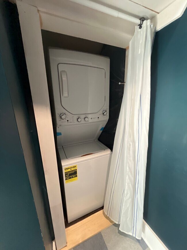 16091611 Clifton Ave Apartment Unit 1609 Columbus, OH