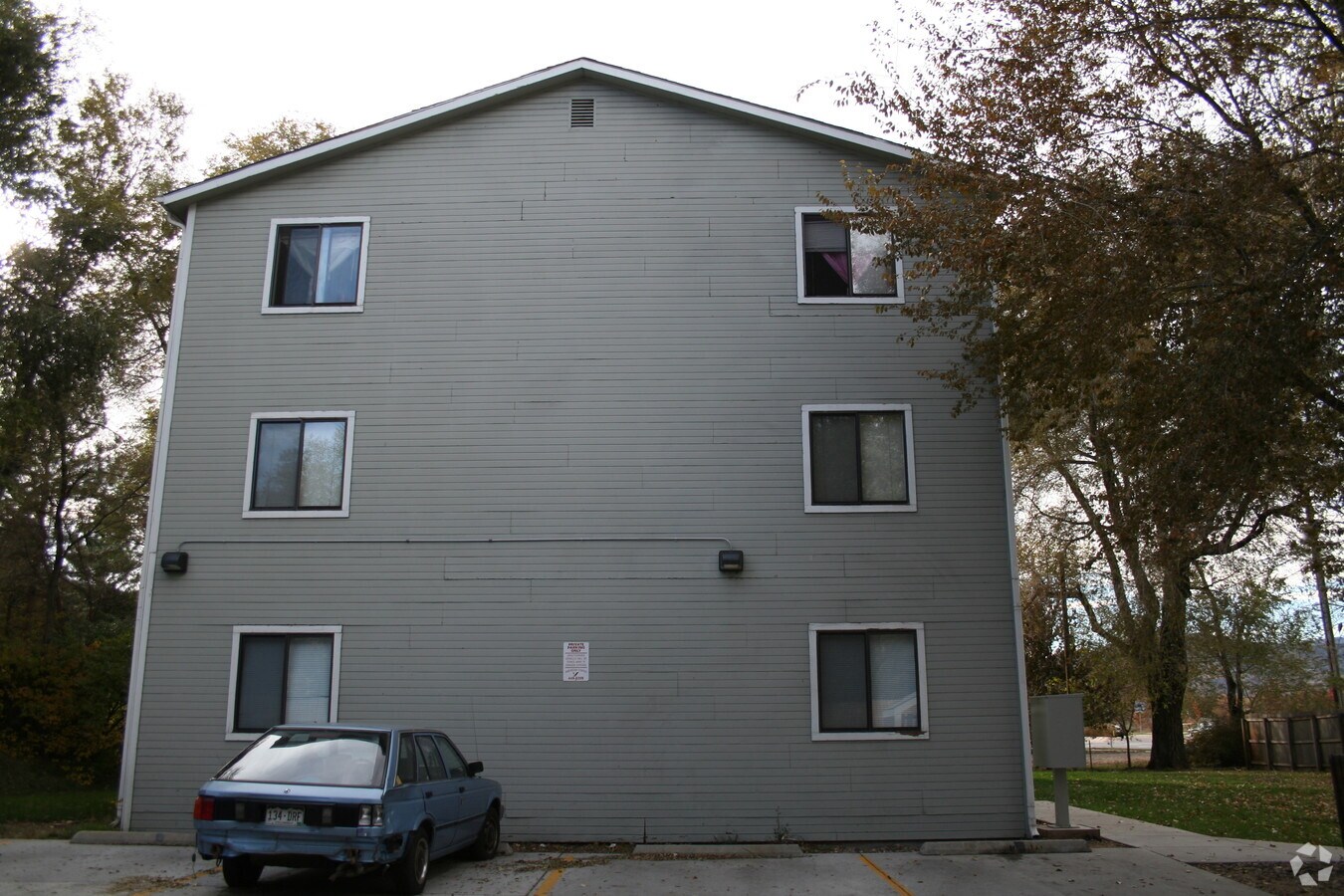 Photo - Arapahoe East