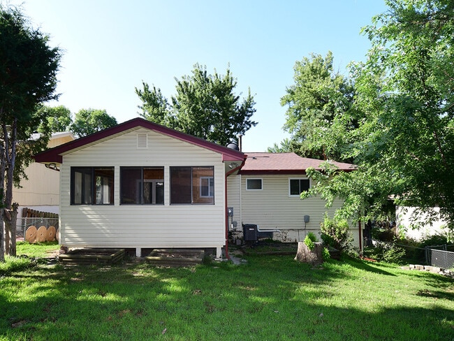 Photo - 14028 Madison Cir