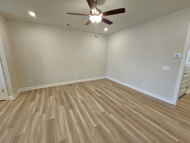 Photo - 1522 Yellowwood Ct