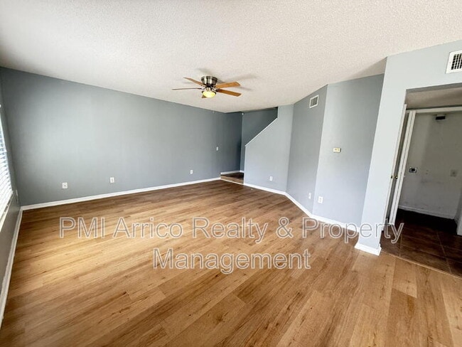 Photo - 2201 Fluorshire Dr