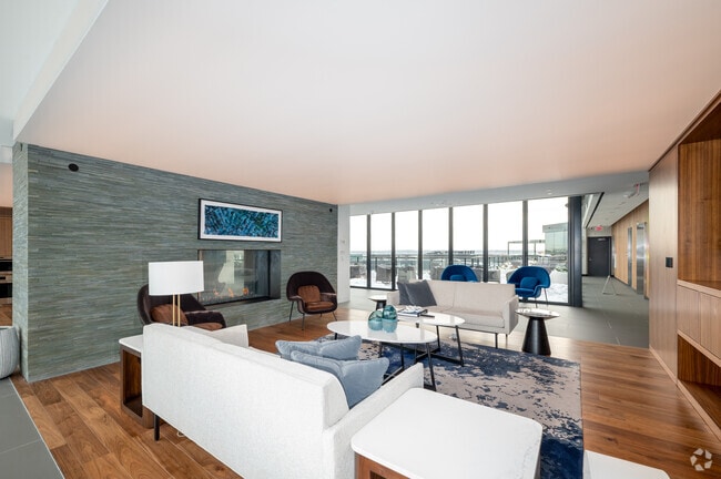 Observatory Lounge