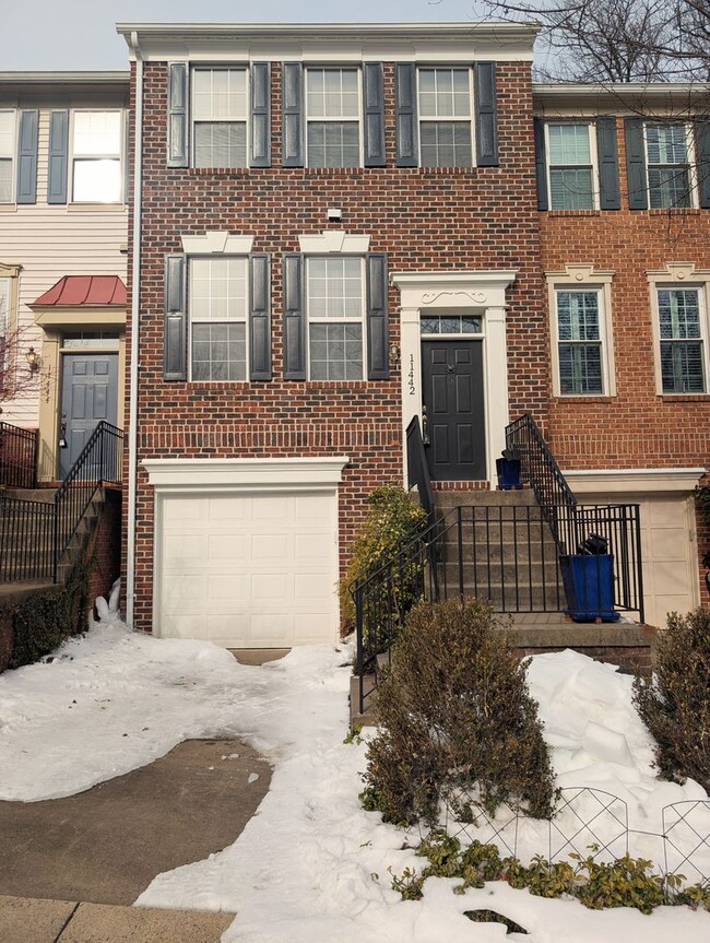 Building Photo - 11442 Heritage Commons Way