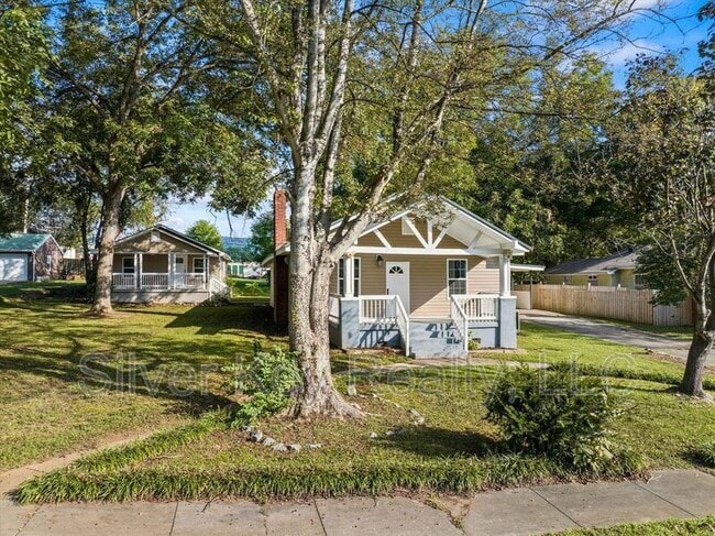 Photo - 1119 Washington Ave