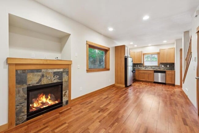 Photo - 2 bedroom in Seattle WA 98122