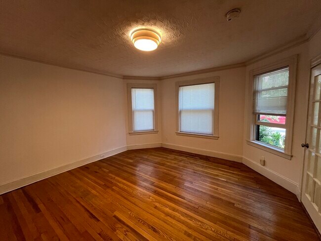 Photo - 27 Dudley St Unit 1