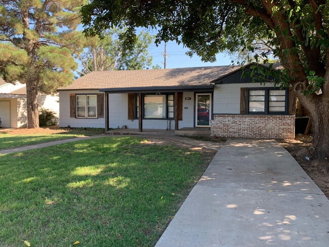 Photo - 3411 28th St