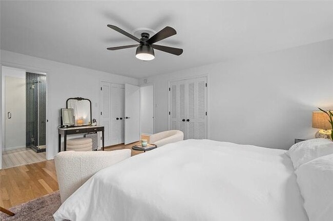 Photo - 1140 Folkstone Dr