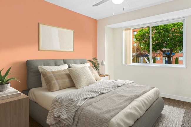 Photo - Summit Hills