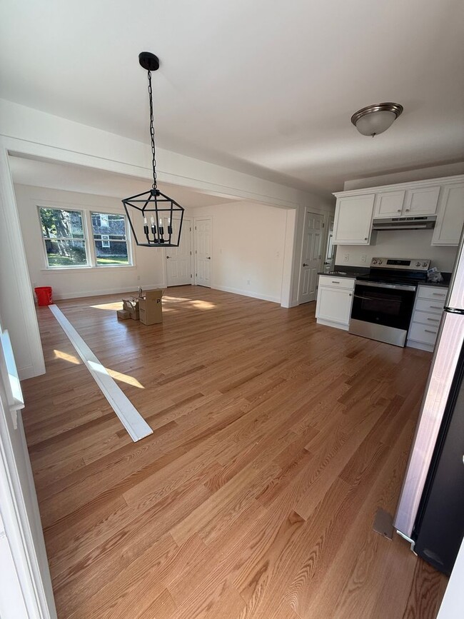 Photo - 326 Oakland Rd