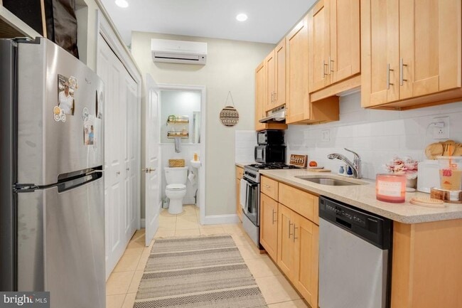 Photo - 626 S 19th St Unidad 1F