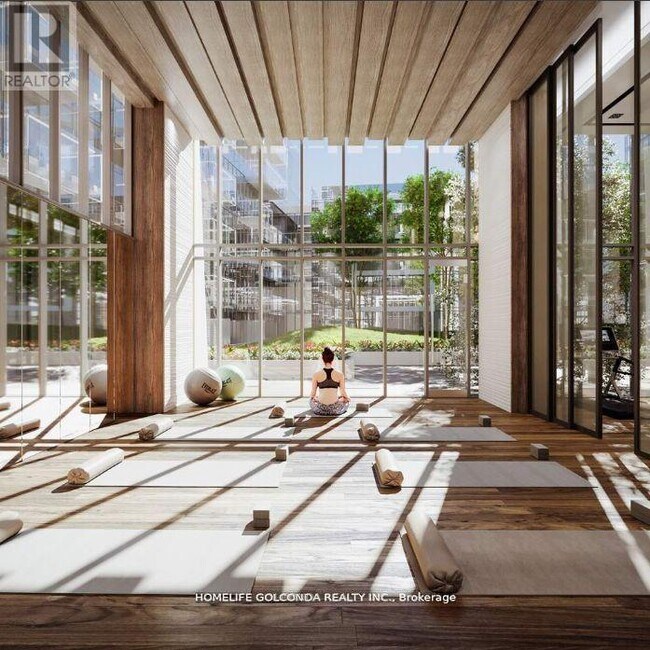 Photo - 8 Olympic Gdn Dr Unité S621