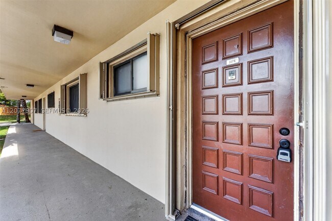 Photo - 8415 SW 107th Ave Unit 143W