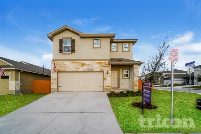 Building Photo - 5221 Saddle Clb Dr