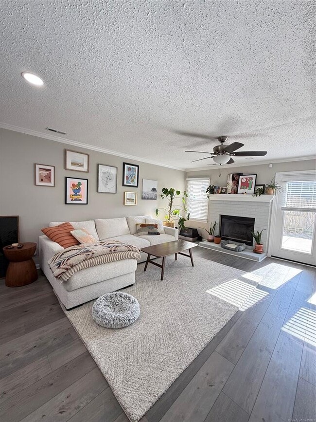 Photo - 106 Kingsbridge Ln