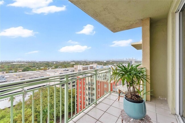 3500 Coral Wy Unit PH10